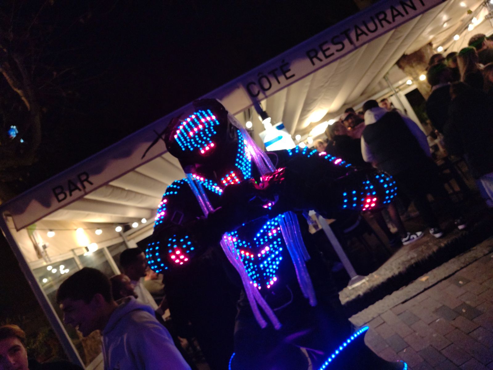 Une nuit illuminée avec vos robots led